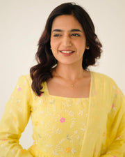 Vihana Kurti set